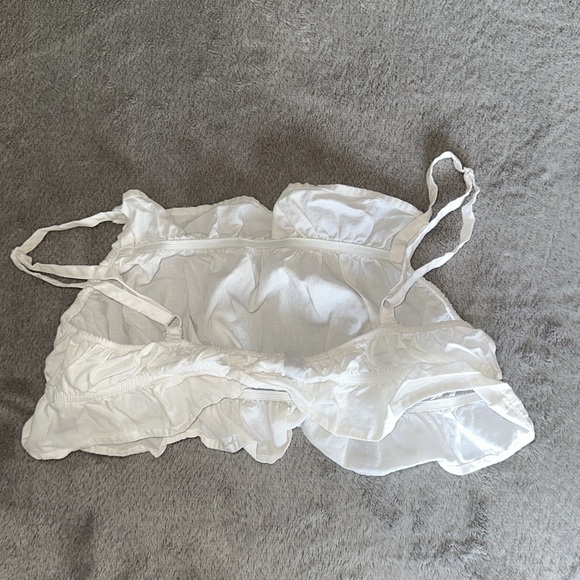 White Ruffle Crop Tank - Picture 2 of 3